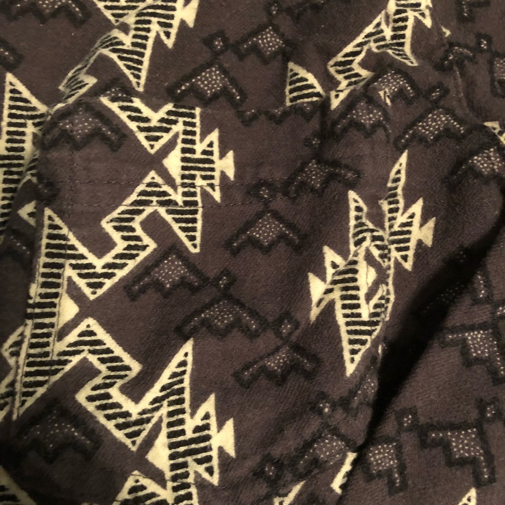 🌟BDG Button Top - Picture 3 of 7